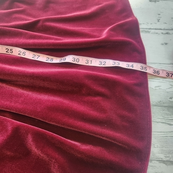 Gianni Bini Mariah 3/4 Sleeve Plunging V-Neck Velvet A-Line Dress Size 10 NWT - Picture 8 of 10